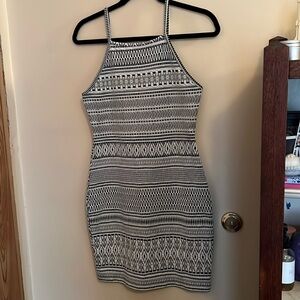 Geometric black and white stretchy thin strap midi dress Material Girl